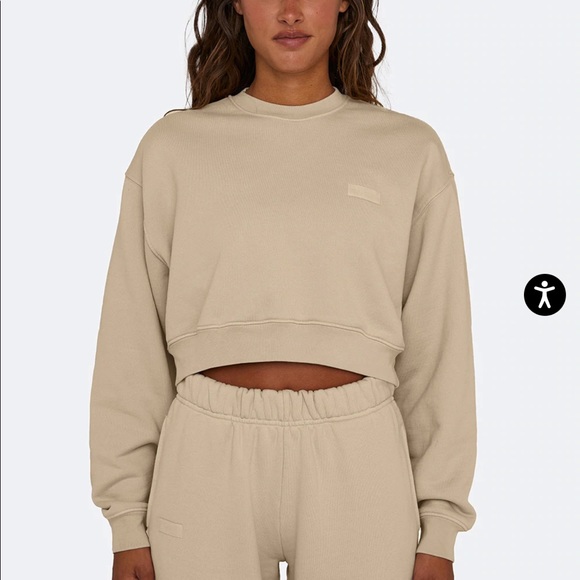 SET Active | Sweaters | Set Active Cropped Crewneck Macadamia | Poshmark